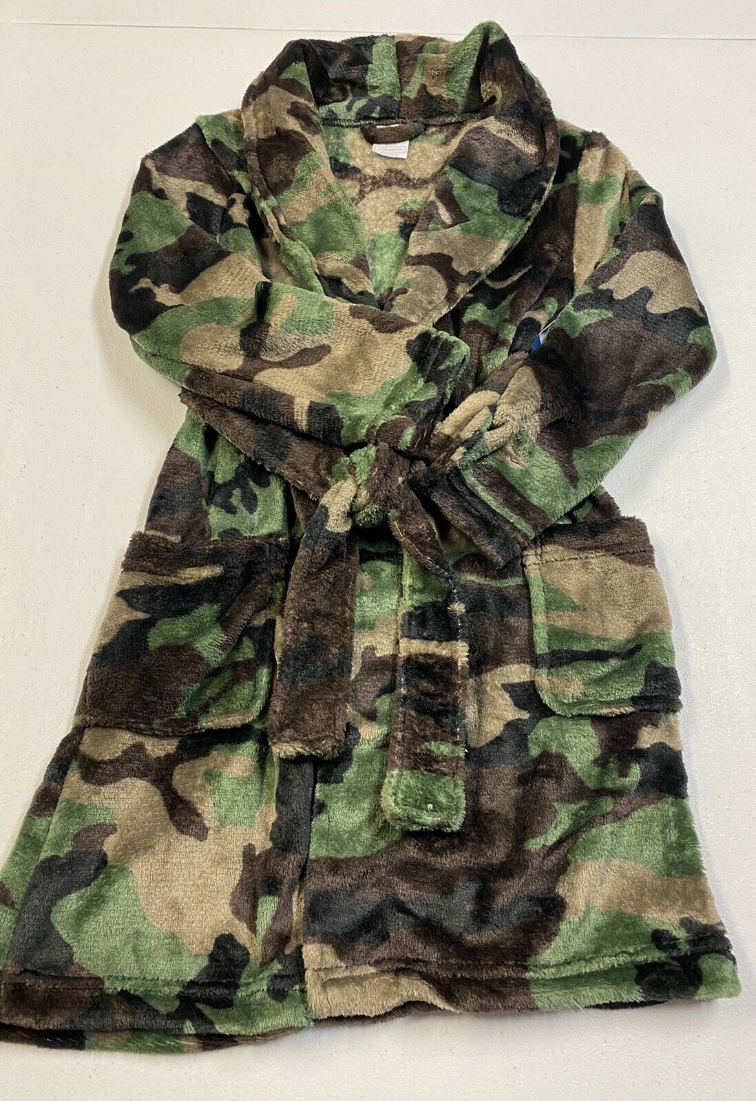 Wn Boys Super Soft Camouflage Robe  Size S 6/7 Nwt