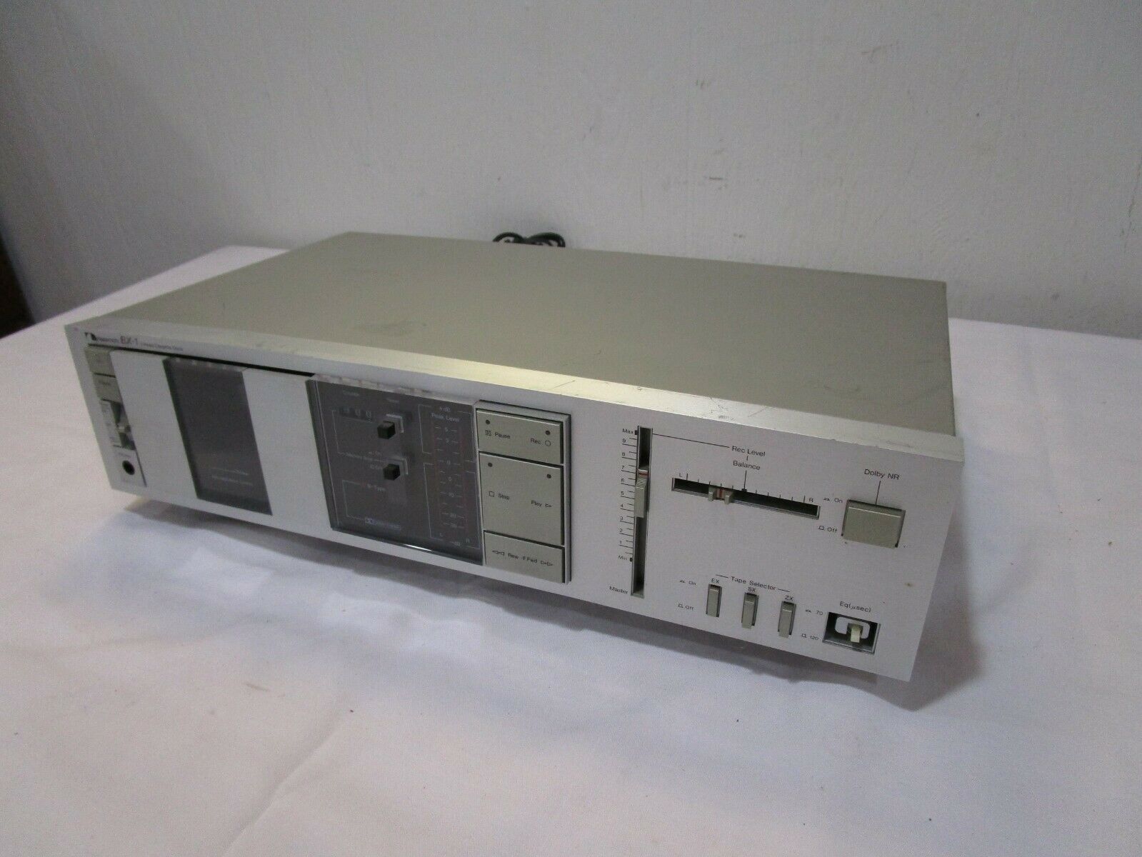 Vintage Nakamichi BX-1 Stereo Cassette Deck - For Parts or Repair ------> Cool!